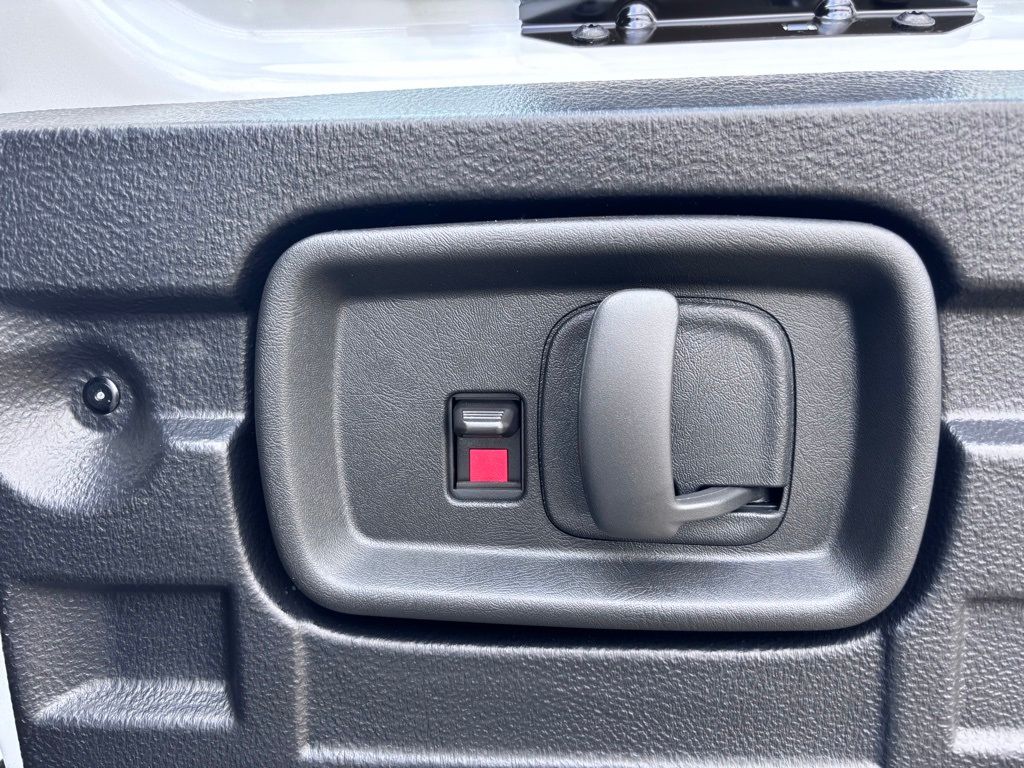2025 Chevrolet Express Cargo Work Van - Photo 21