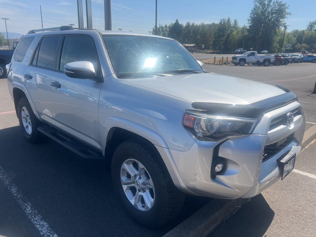 2021 Toyota 4Runner SR5 Premium photo 2