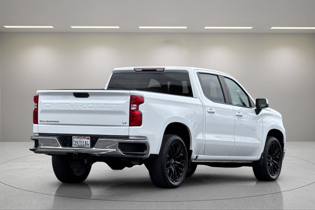 Used 2024 Chevrolet Silverado 1500 LT Truck