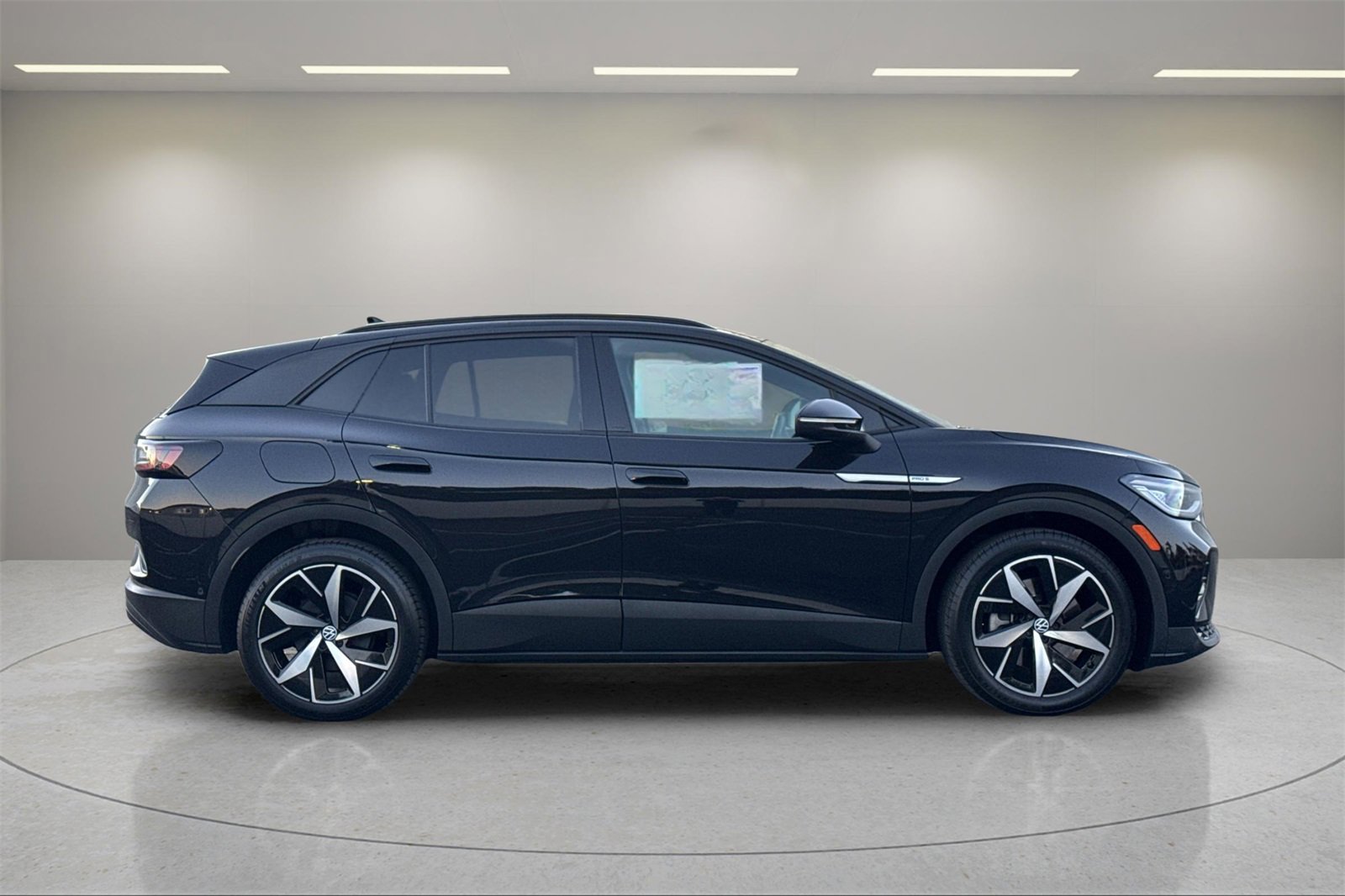 2023 Volkswagen ID.4 Pro S photo 2