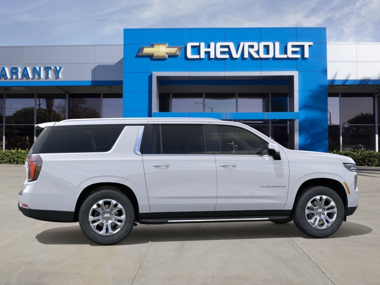 2026 Chevrolet Suburban LS - Photo 5