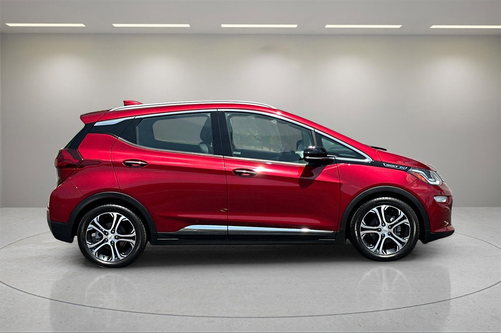 Used 2019 Chevrolet Bolt EV Premier with VIN 1G1FZ6S07K4137697 for sale in Santa Ana, CA
