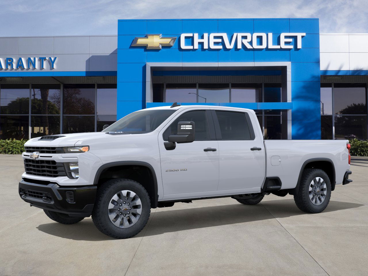 2026 Chevrolet Silverado 2500HD Custom photo 2