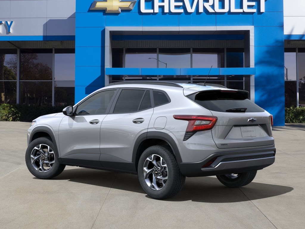 New 2025 Chevrolet Trax LT SUV