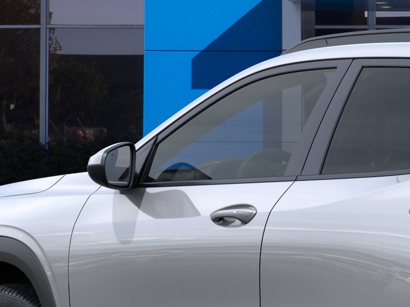 2026 Chevrolet Trax LT - Photo 12