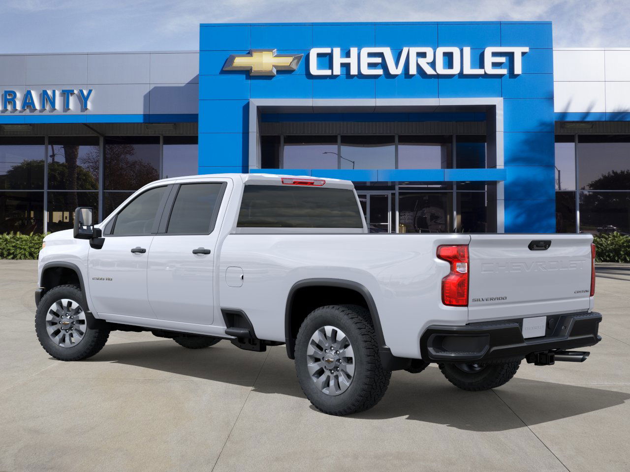 2026 Chevrolet Silverado 2500HD Custom photo 3