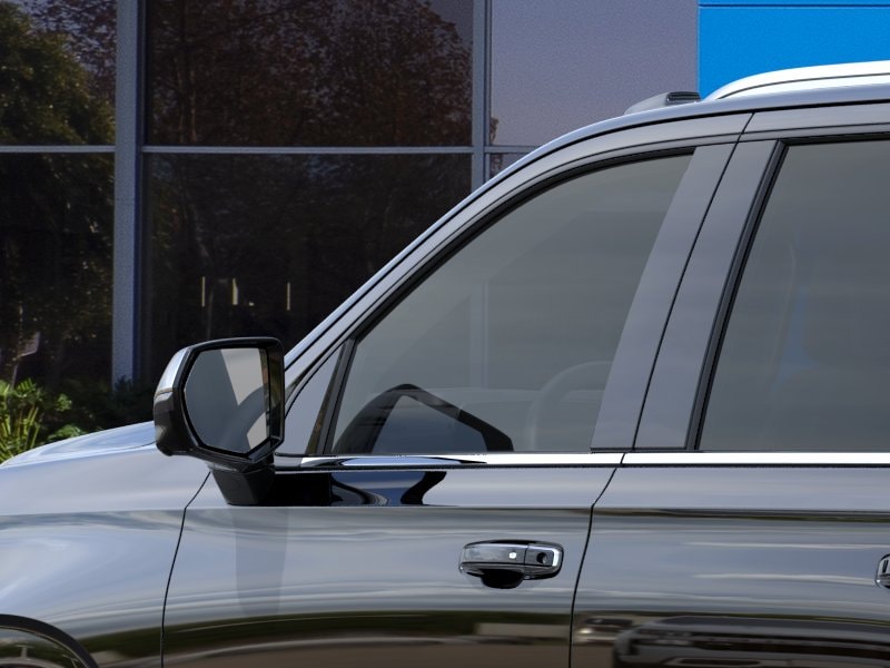 2026 Chevrolet Suburban Premier - Photo 12