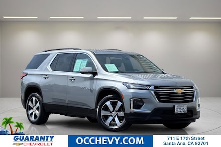 2023 Chevrolet Traverse LT Leather SUV