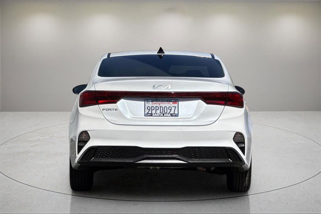 Used 2024 Kia Forte LXS Sedan