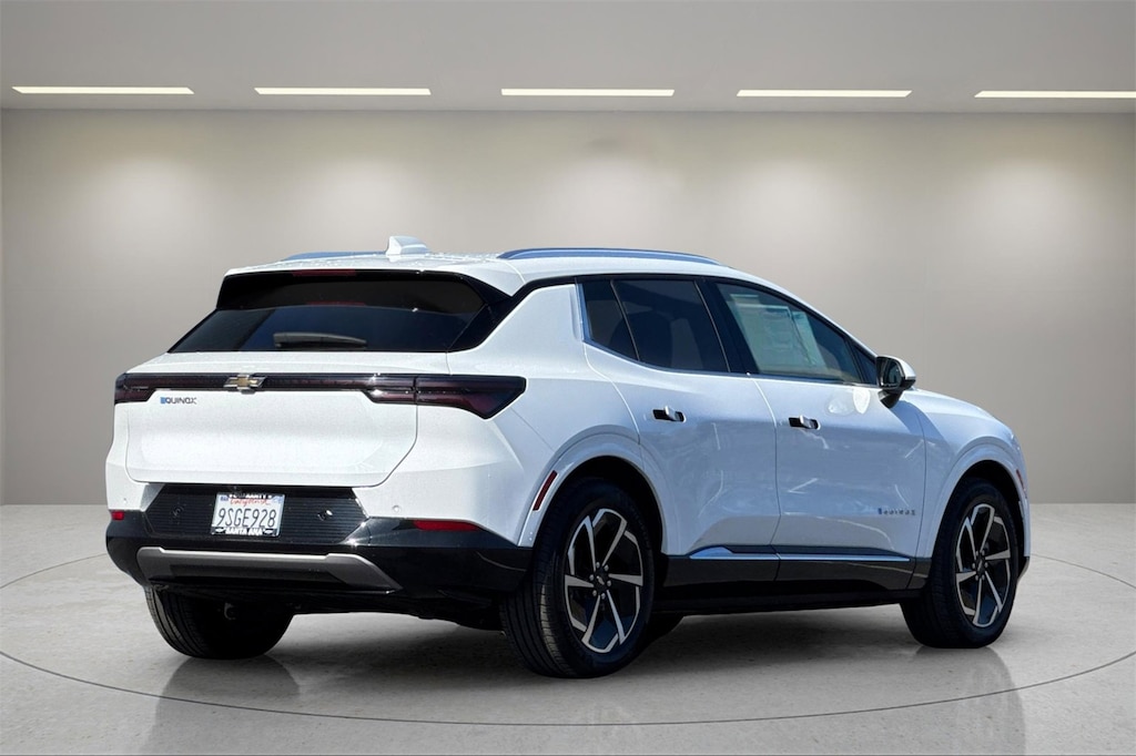 Used 2025 Chevrolet Equinox EV LT SUV