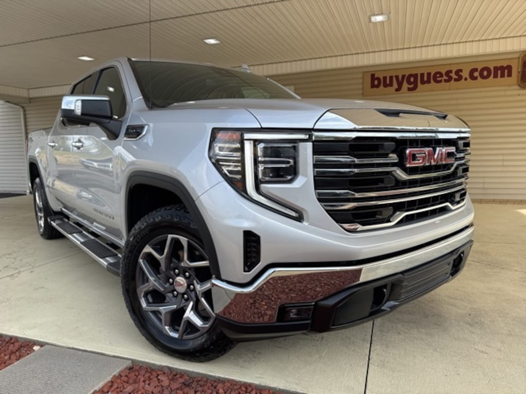 Used 2022 GMC Sierra 1500 SLT Truck