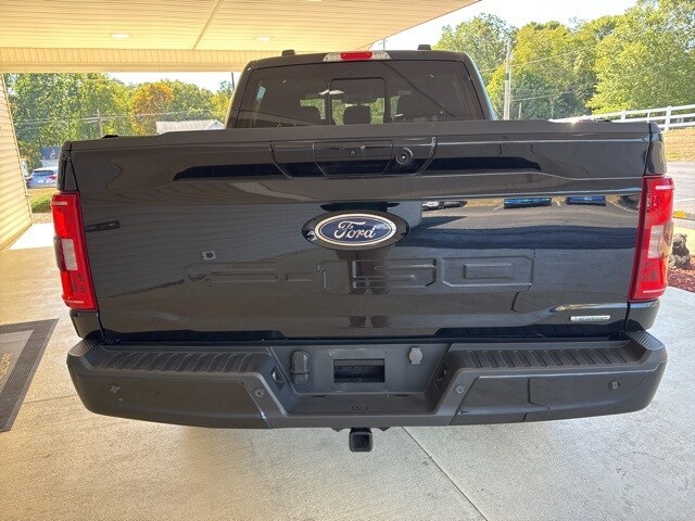 2023 Ford F-150 XLT photo 4