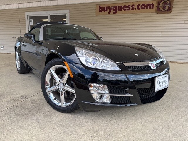 2007 Saturn Sky Base Convertible photo 2