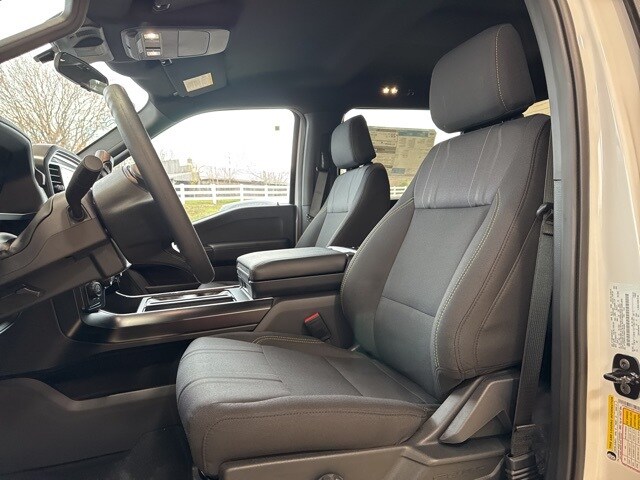 2025 Ford F-150 STX photo 3