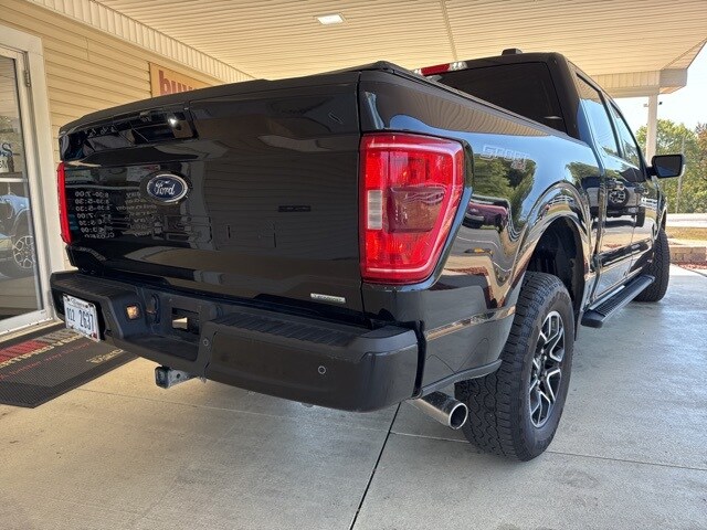 2022 Ford F-150 XLT photo 3