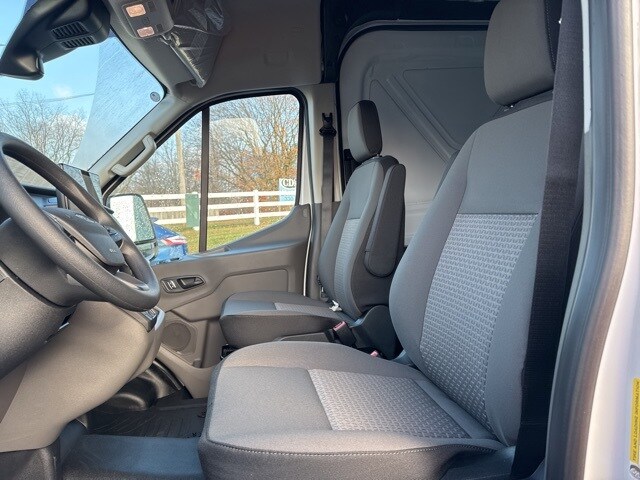 2026 Ford Transit Cargo Van photo 3