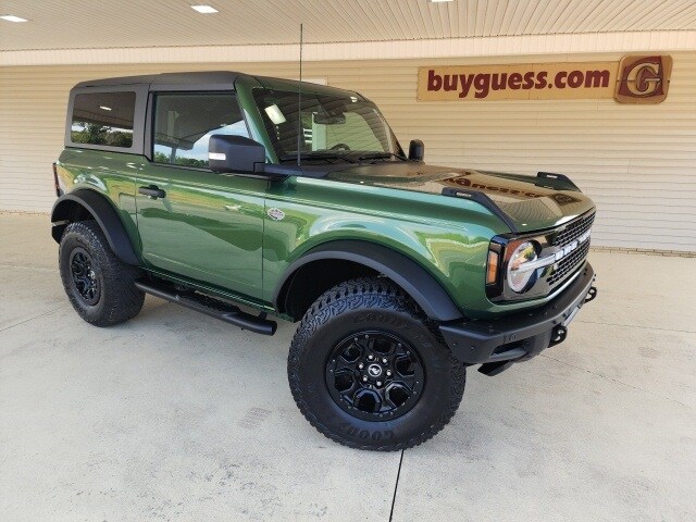 2023 Ford Bronco Wildtrak photo 2