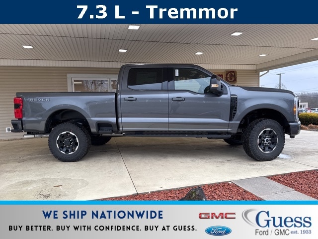 2026 Ford F-350 Super Duty Platinum's photo