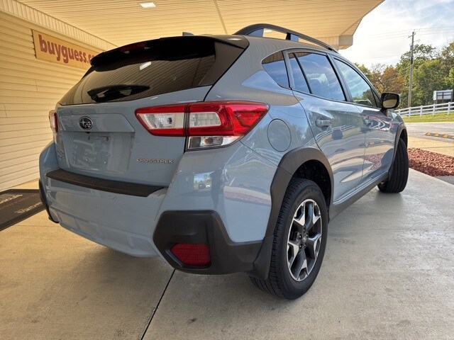 2019 Subaru Crosstrek 2.0i Premium photo 2