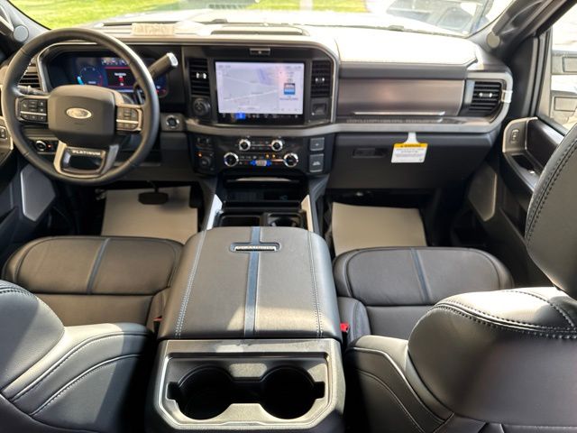 2026 Ford F-350 Super Duty Platinum - Photo 32