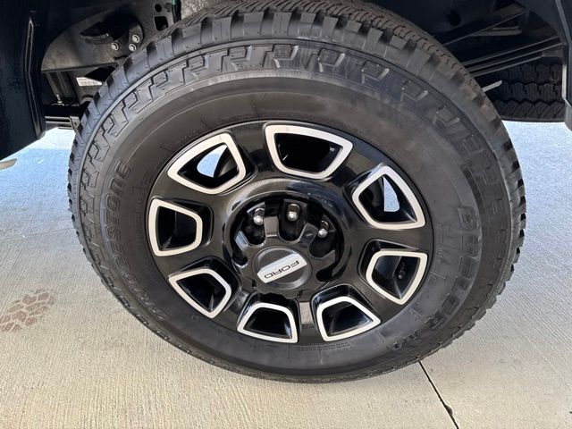 2026 Ford F-350 Super Duty Platinum - Photo 43