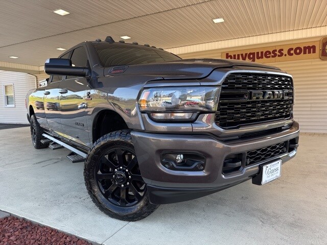 2022 Ram 3500 Big Horn photo 2