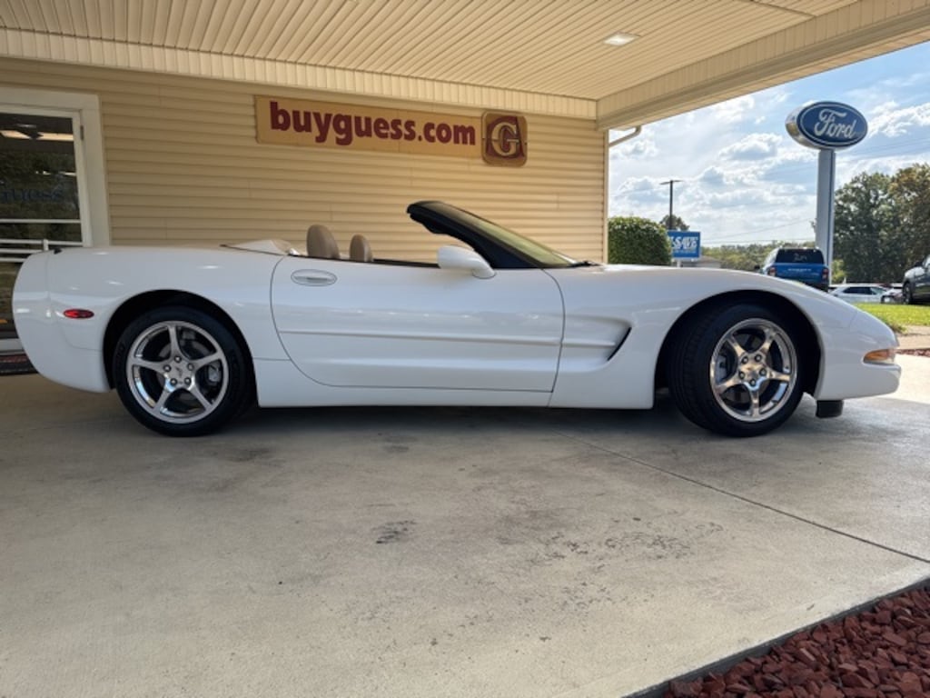 Used 2002 Chevrolet Corvette Base Convertible