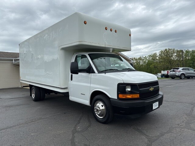 2017 Chevrolet Express Base photo 2