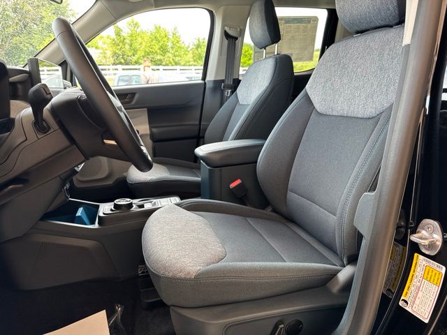 2026 Ford Maverick XLT - Photo 13