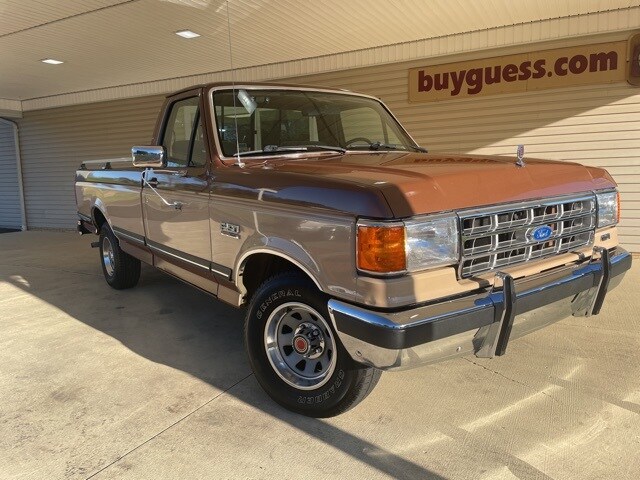 1990 Ford F-150 XLT Lariat photo 2