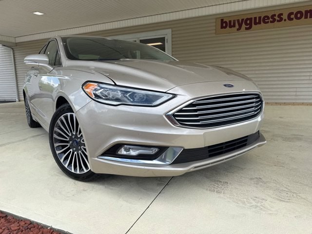 Used 2017 Ford Fusion SE with VIN 3FA6P0HDXHR118877 for sale in Carrollton, OH