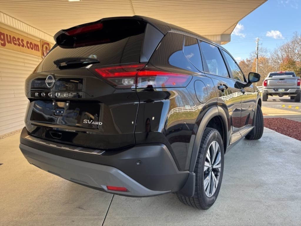 Certified 2022 Nissan Rogue SV SUV