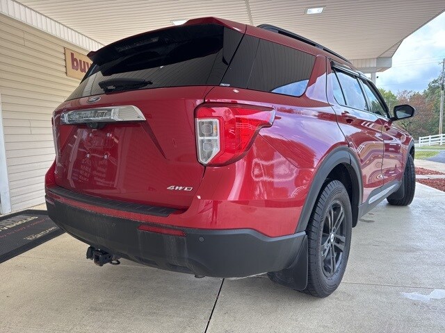 2021 Ford Explorer XLT photo 3