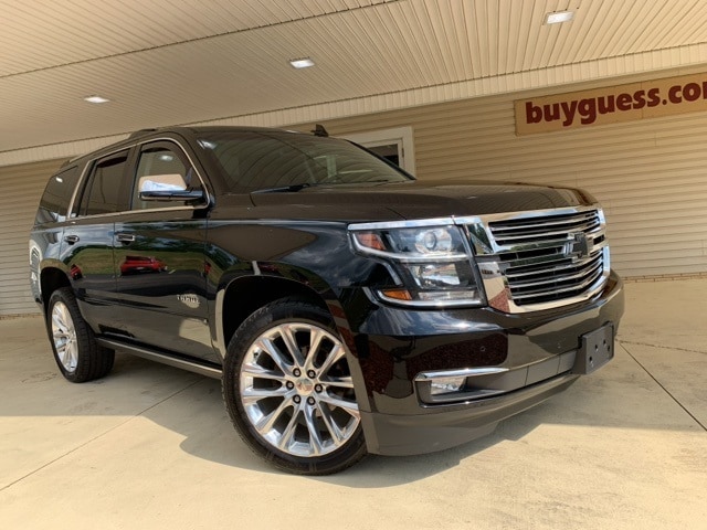 Used 2019 Chevrolet Tahoe Premier with VIN 1GNSKCKJ5KR240712 for sale in Carrollton, OH