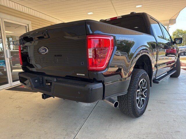 2023 Ford F-150 XLT photo 3