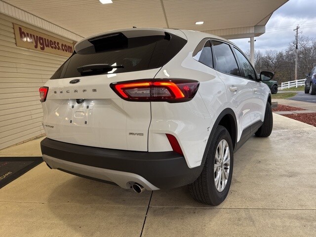 2023 Ford Escape Active photo 2