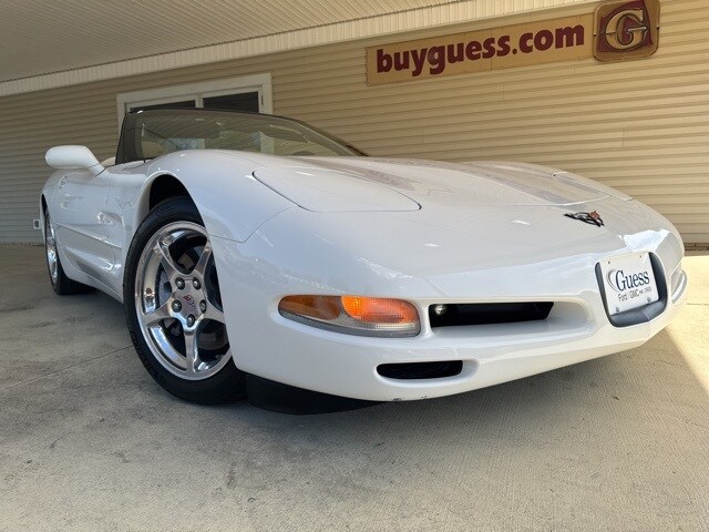2002 Chevrolet Corvette Base Convertible photo 3