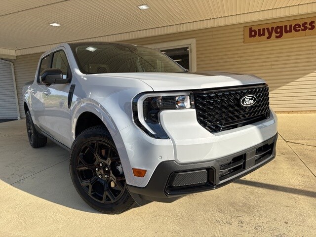 2025 Ford Maverick Lariat photo 2