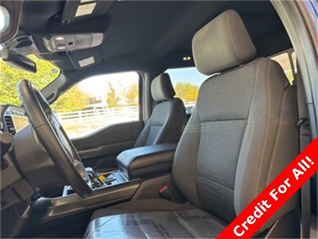 2023 Ford F-150 XLT photo 2