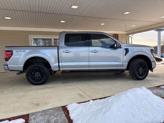 2025 Ford F-150 XLT's photo
