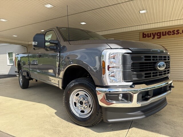 2025 Ford F-250 XL photo 2