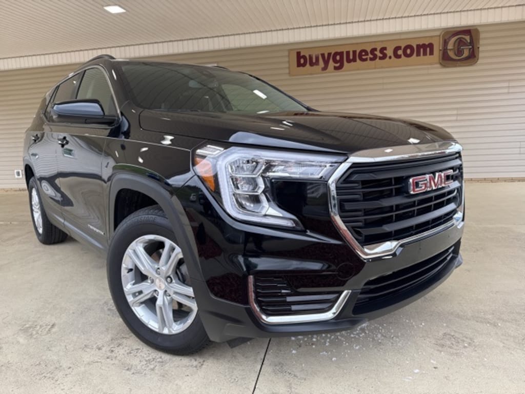 Used 2022 GMC Terrain SLE SUV