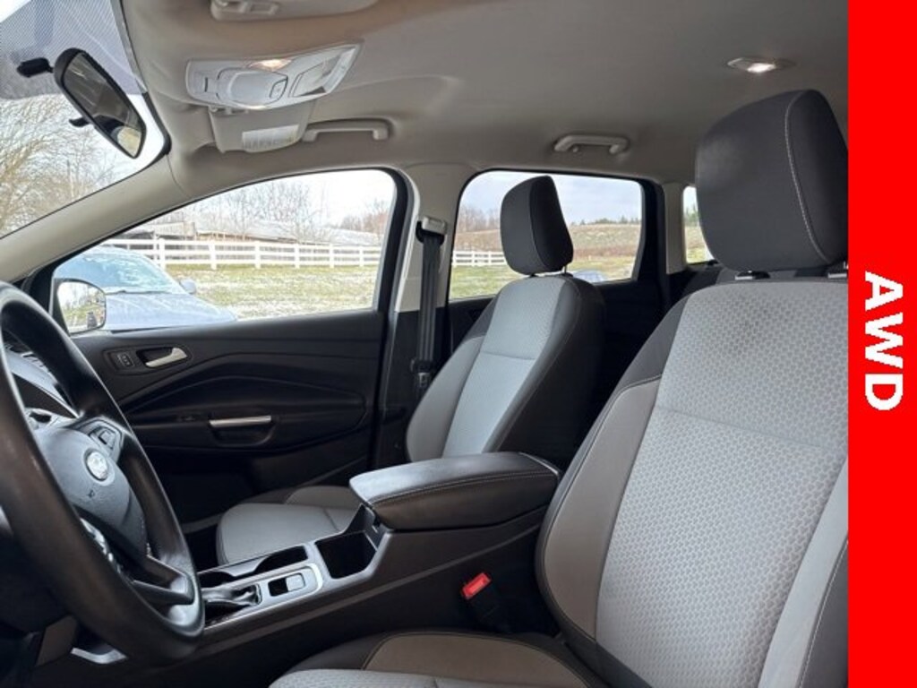 Used 2019 Ford Escape SE