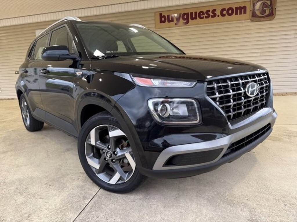 Used 2023 Hyundai Venue SEL