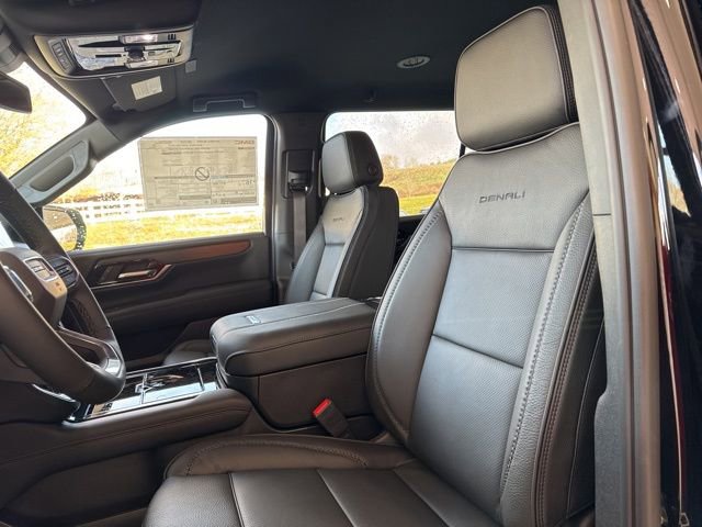 2026 GMC Yukon XL Denali - Photo 13