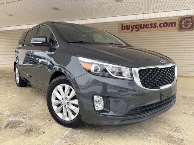 Used 2017 Kia Sedona EX with VIN KNDMC5C12H6272309 for sale in Carrollton, OH