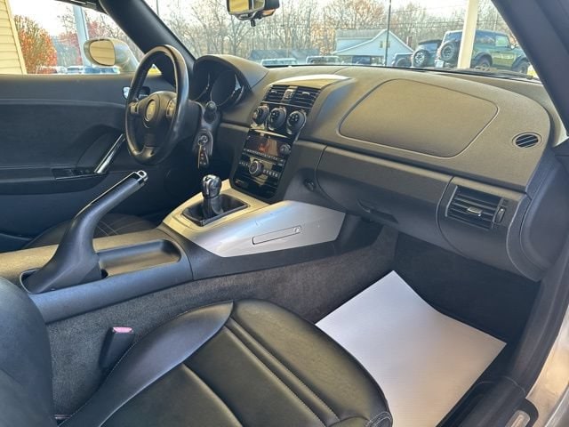 2007 Saturn Sky Roadster - Photo 28