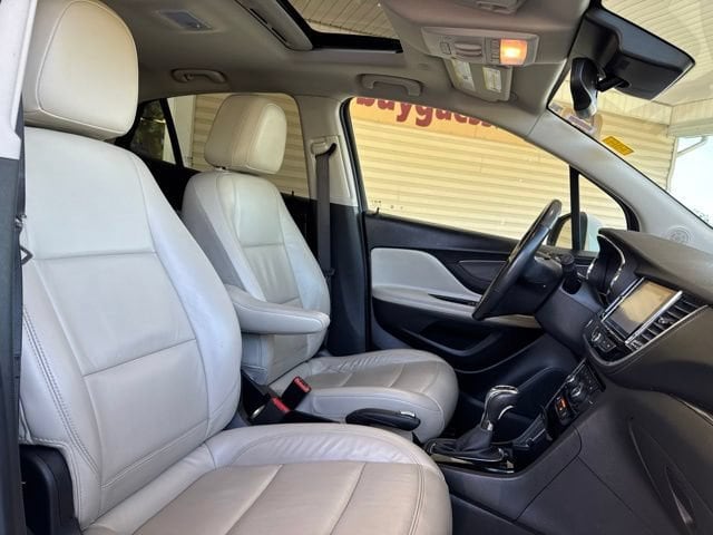 2019 Buick Encore Essence - Photo 28