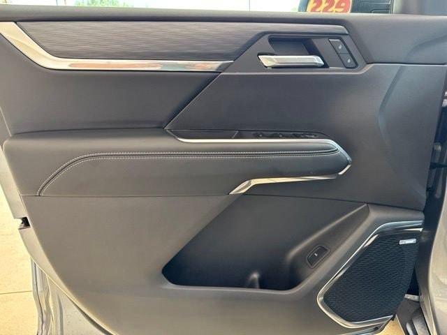 2026 GMC Acadia Elevation - Photo 10