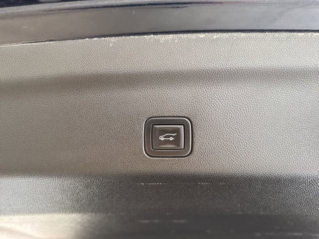 2021 Cadillac Escalade Sport - Photo 41